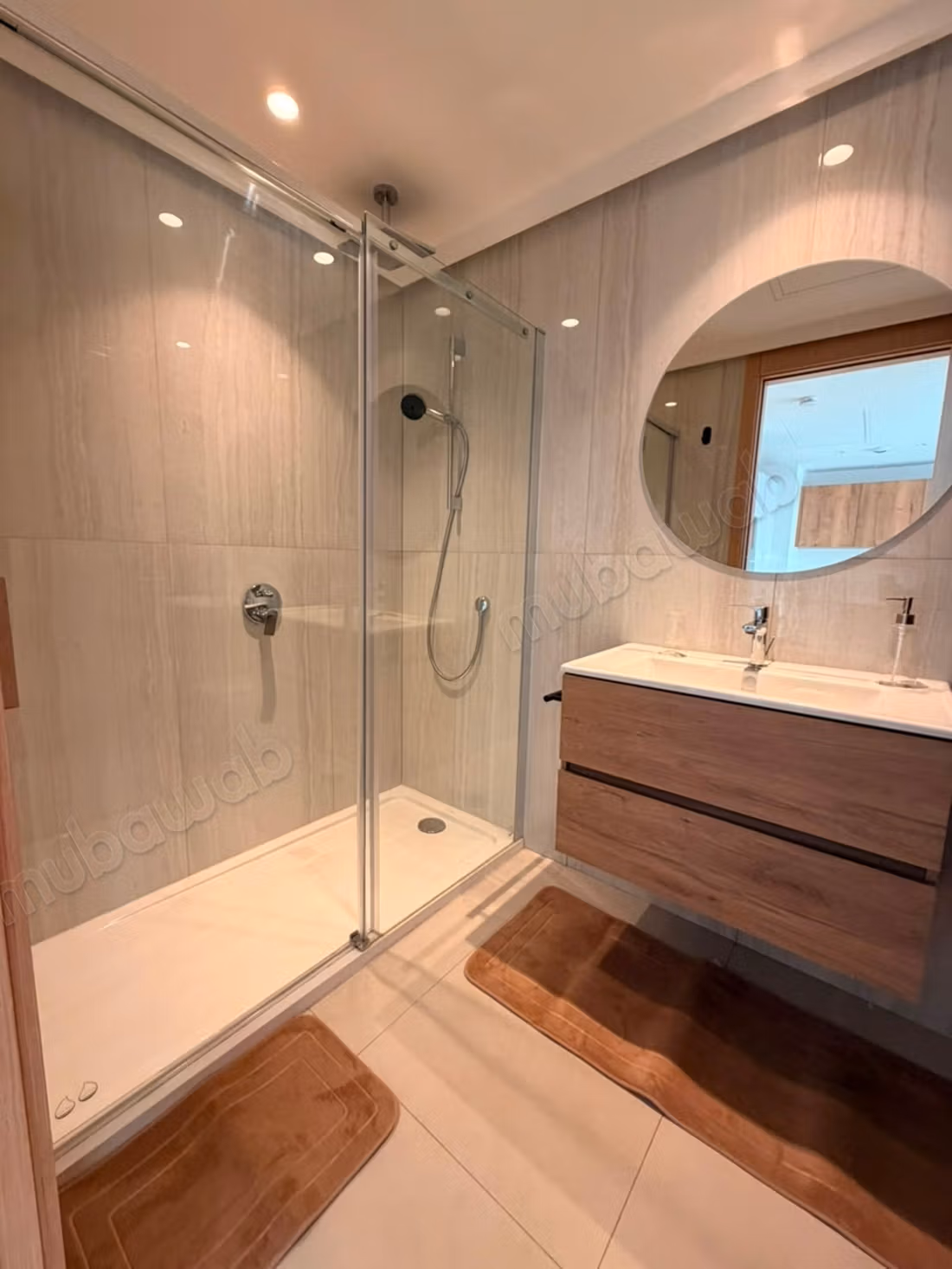 Superb Furnished Studio for Rent in CFC