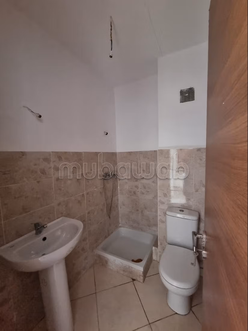 Appartement te koop in Sebit Casablanca Al Bader. 3 mooie kamers. 24/7 beveiligd