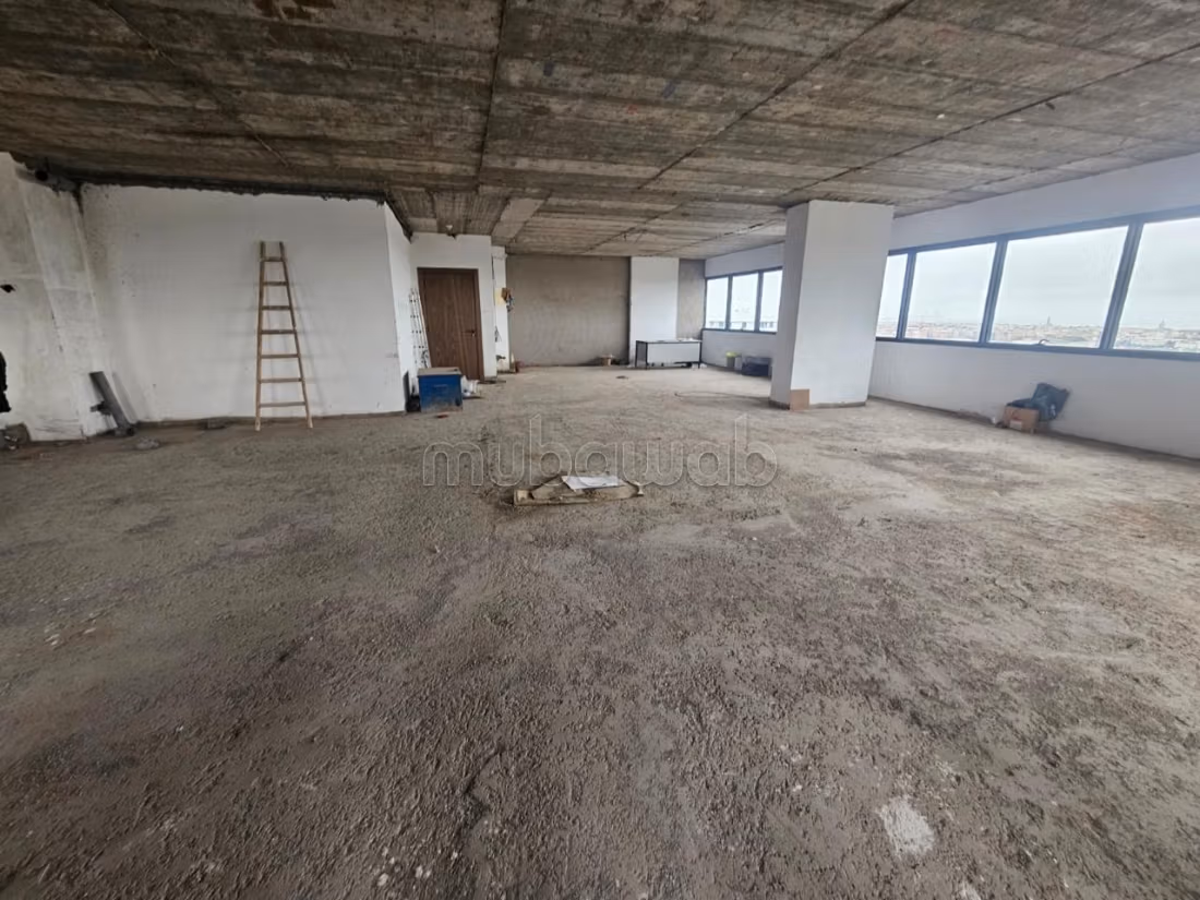Bureau Neuf 320 M² En Location Etage Elevé