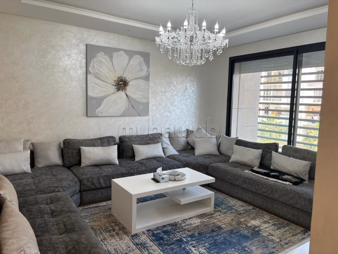 Superbe appartement à louer à Riyad. Superficie 160 m². Ascenseur et terrasse — 2