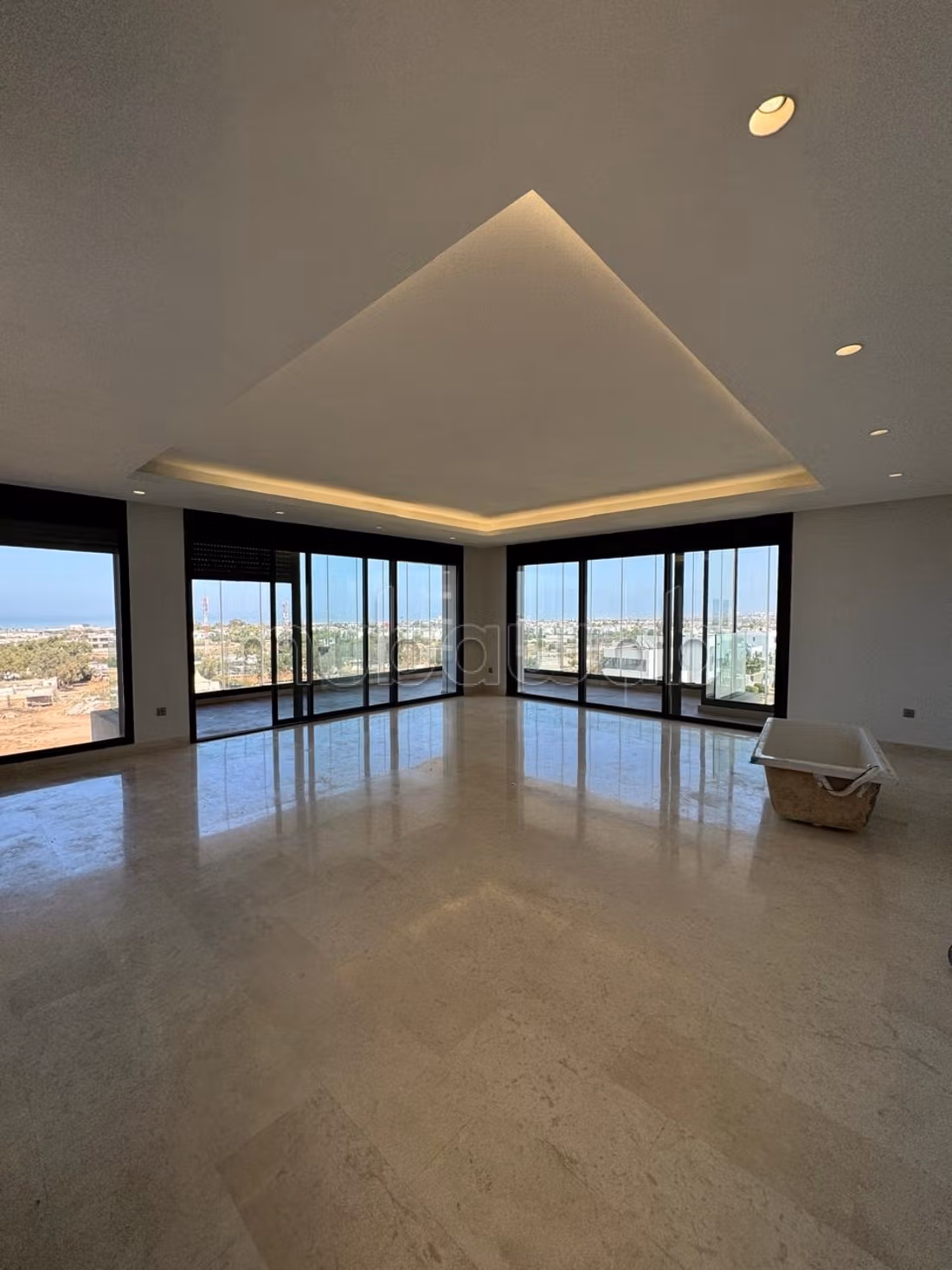 Très bel appartement à louer 
AIN DIAB
