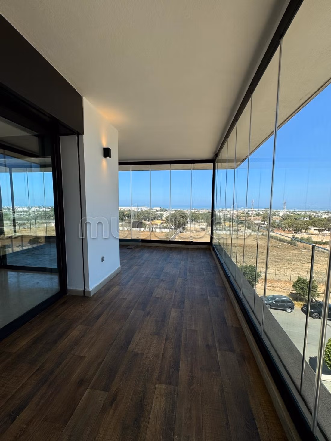 Très bel appartement à louer 
AIN DIAB — 4