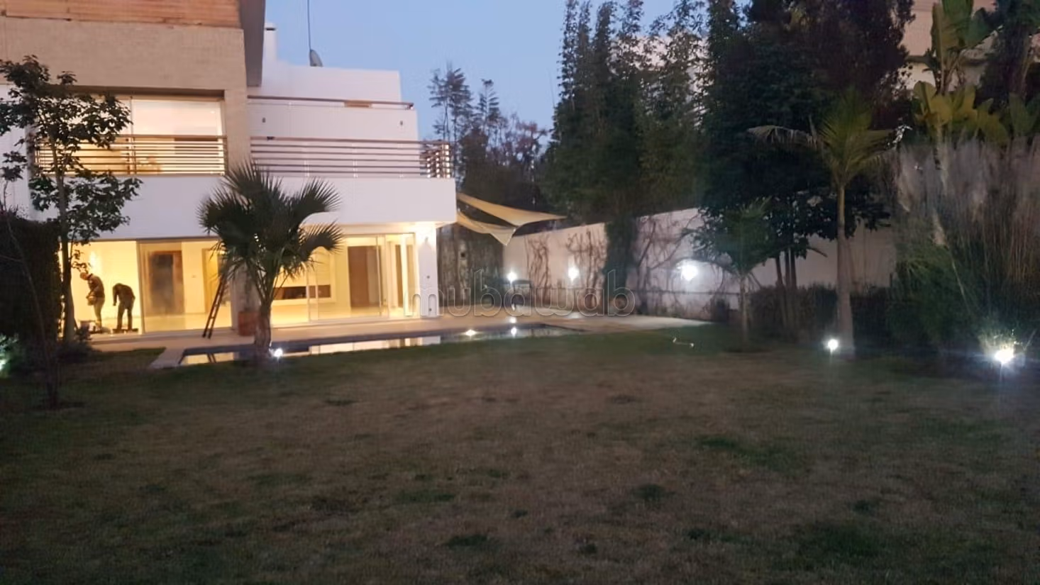 Semi-detached villa at CGI empty on the golf for long-term rental