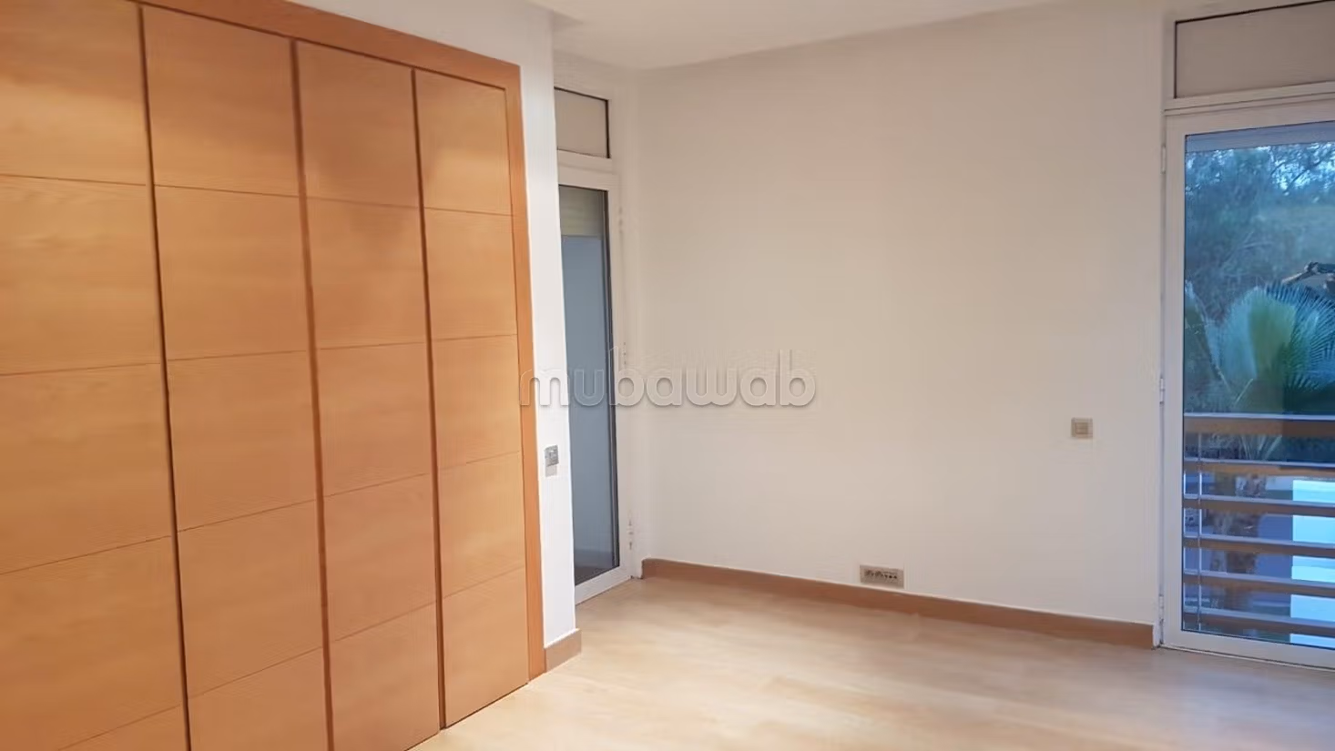 Semi-detached villa at CGI empty on the golf for long-term rental