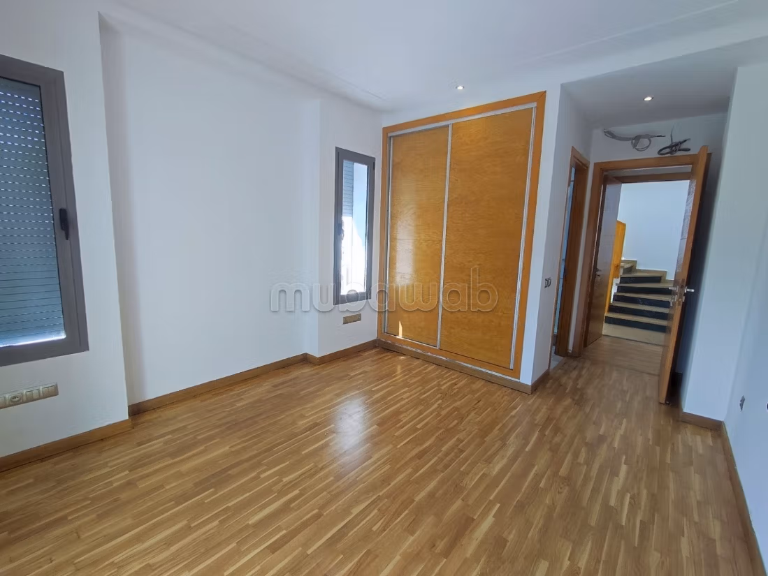 Villa a la location vide a oasis 35000dh