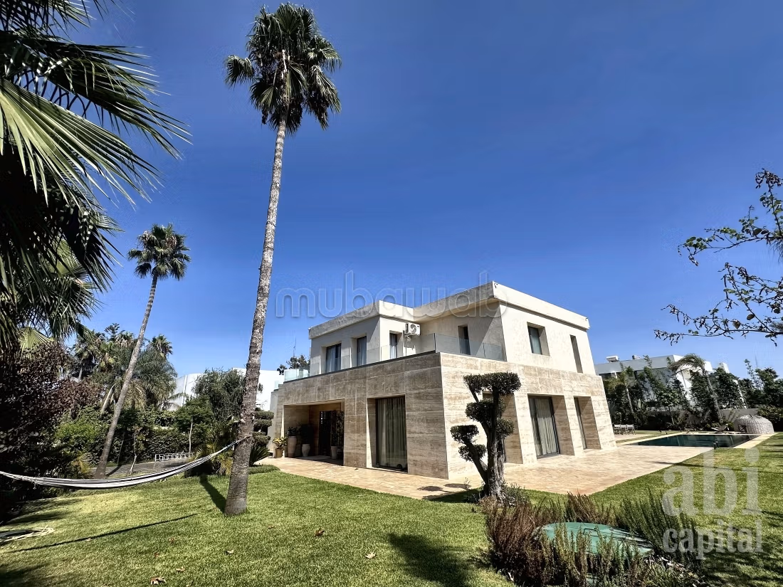 À louer — Villa de prestige meublée, Souissi Rabat, Piscine, Hammam