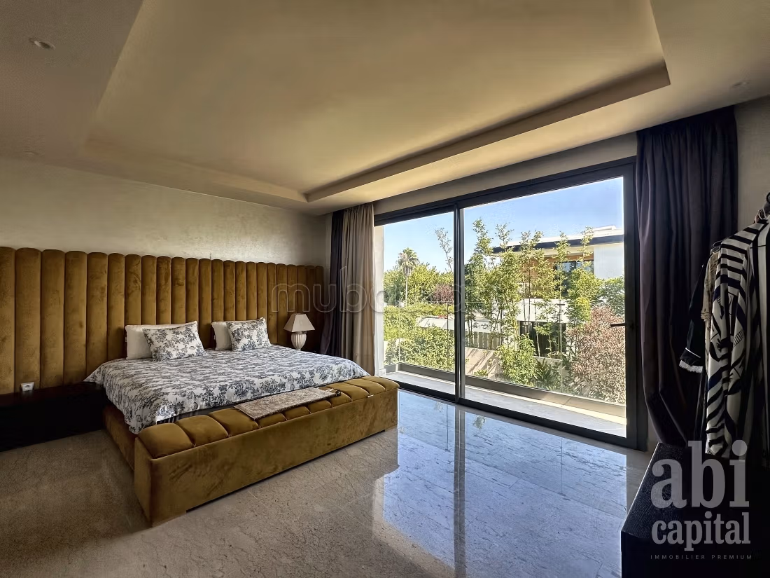 À louer — Villa de prestige meublée, Souissi Rabat, Piscine, Hammam