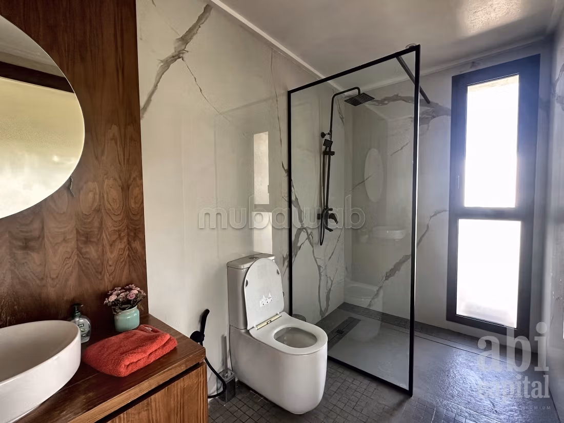 À louer — Villa de prestige meublée, Souissi Rabat, Piscine, Hammam