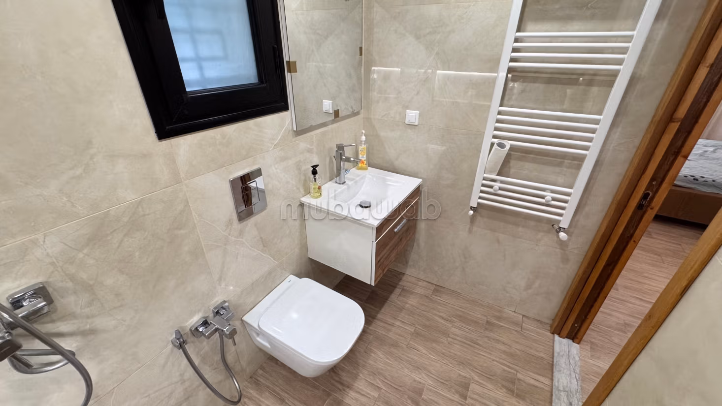 Villa with pool for rent for the summer