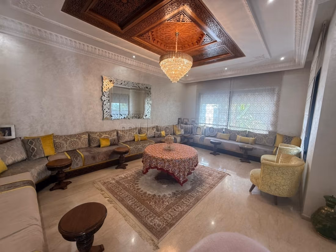 Villa d'exception à vendre à bouskoura