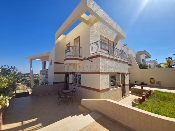 Villa d’exception à vendre à Illigh Agadir