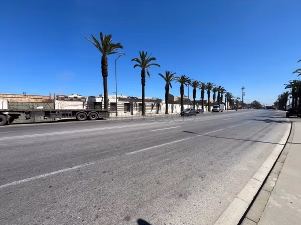 Terrain I5 pour éccole ou clinique, 
CASABLANCA