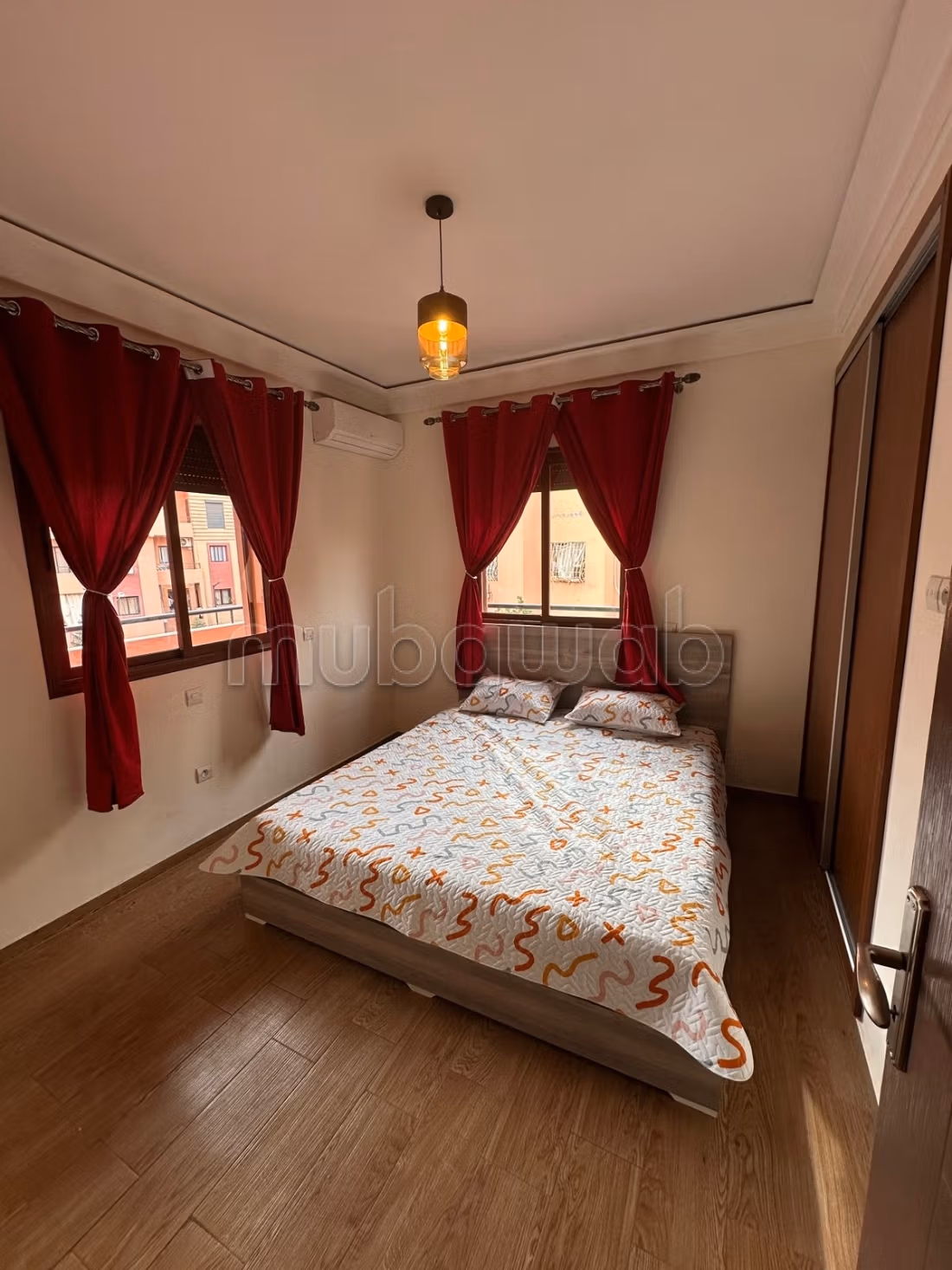 Location d'un appartement 10 min du lycée victor hugo 2 chambres. Bien meublé — 3