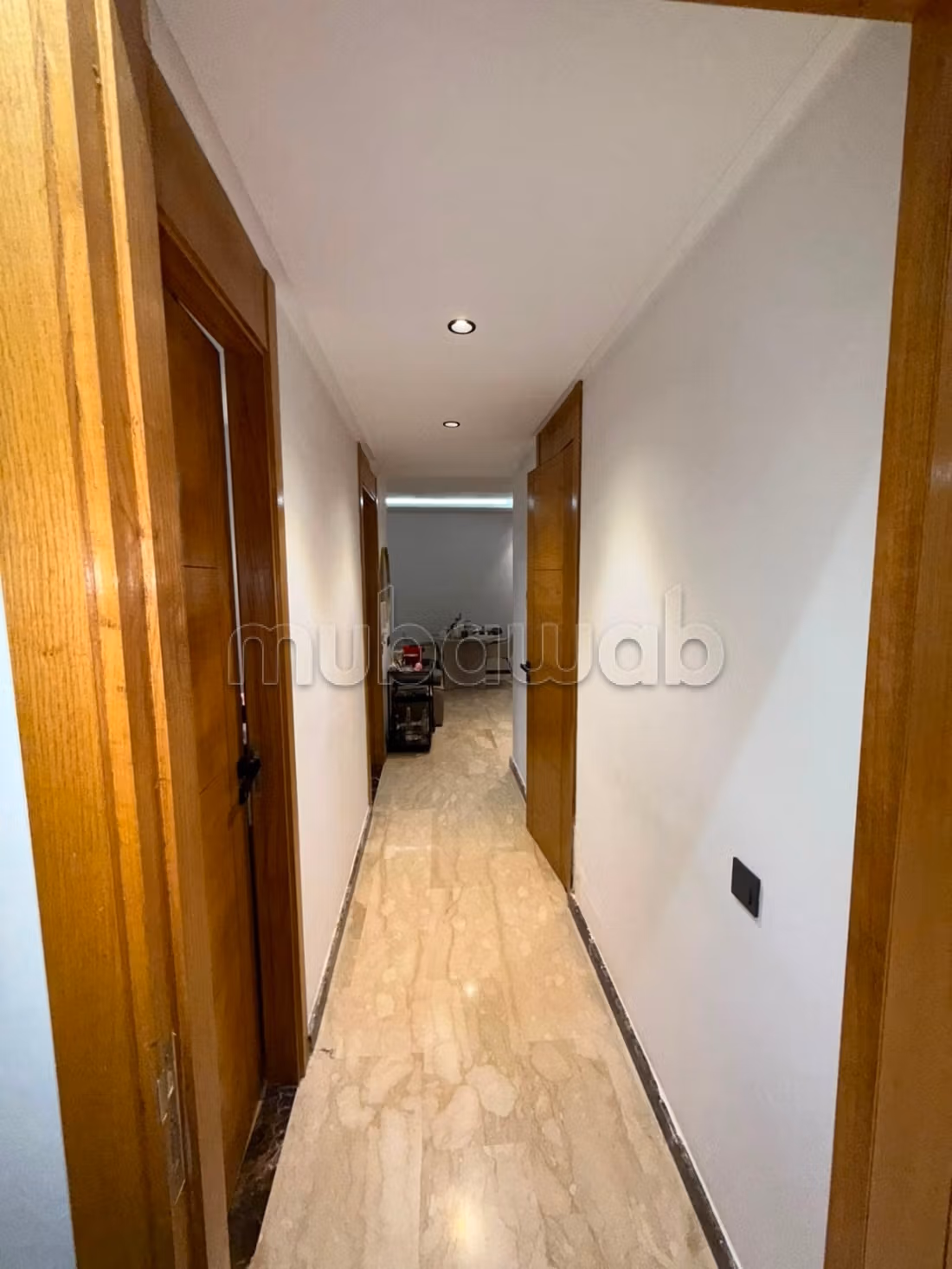 Bel appartement meublé au quartier les princesses