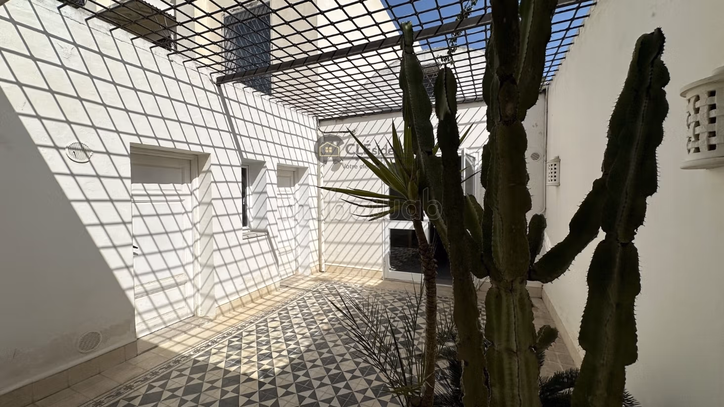 Maison de luxe à vendre à La Soukra Ville