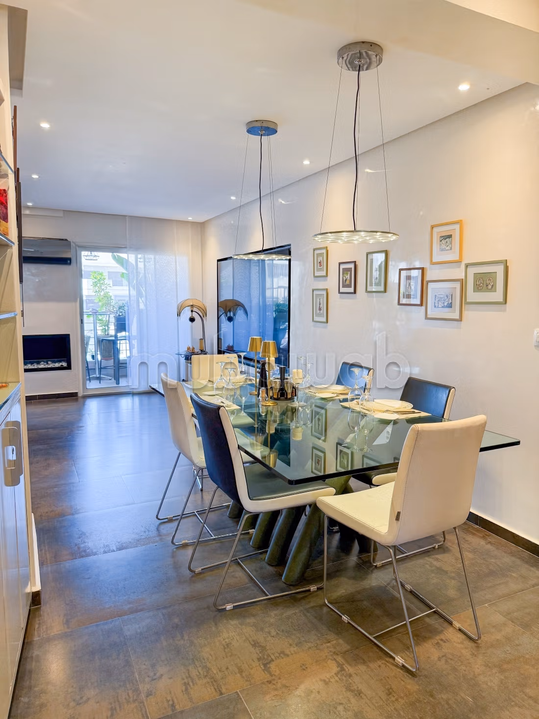 Appartement haut standing au cœur de Maarif — 4