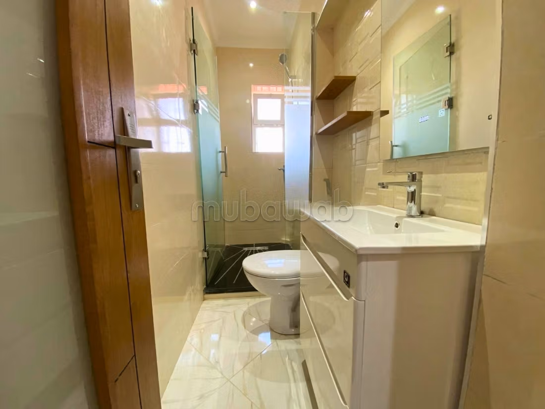 Appartement neuf á louer centre ville Tanger — 5