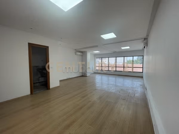 Bureaux à louer – Tunis Belvédère 66 m²