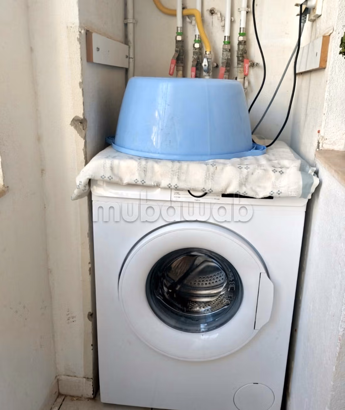 Appartamento stupendo in affitto a Al Aouina. 3 camere. Arredato