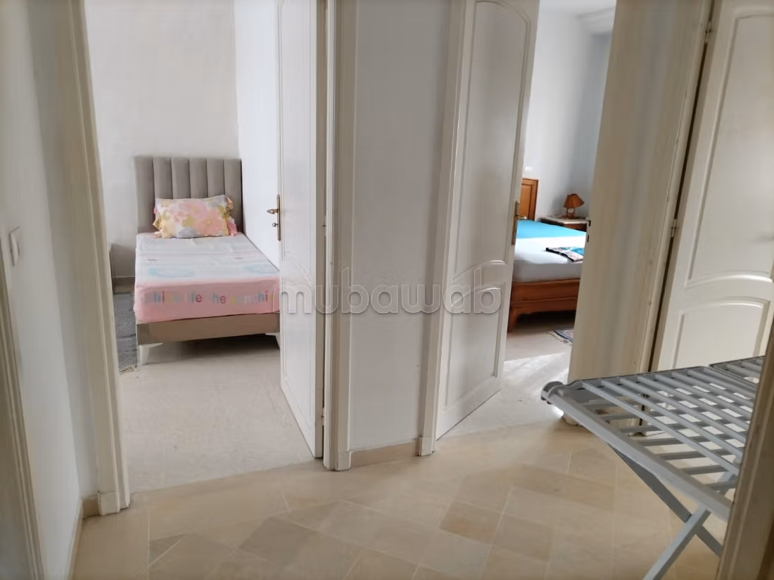 Appartamento stupendo in affitto a Al Aouina. 3 camere. Arredato