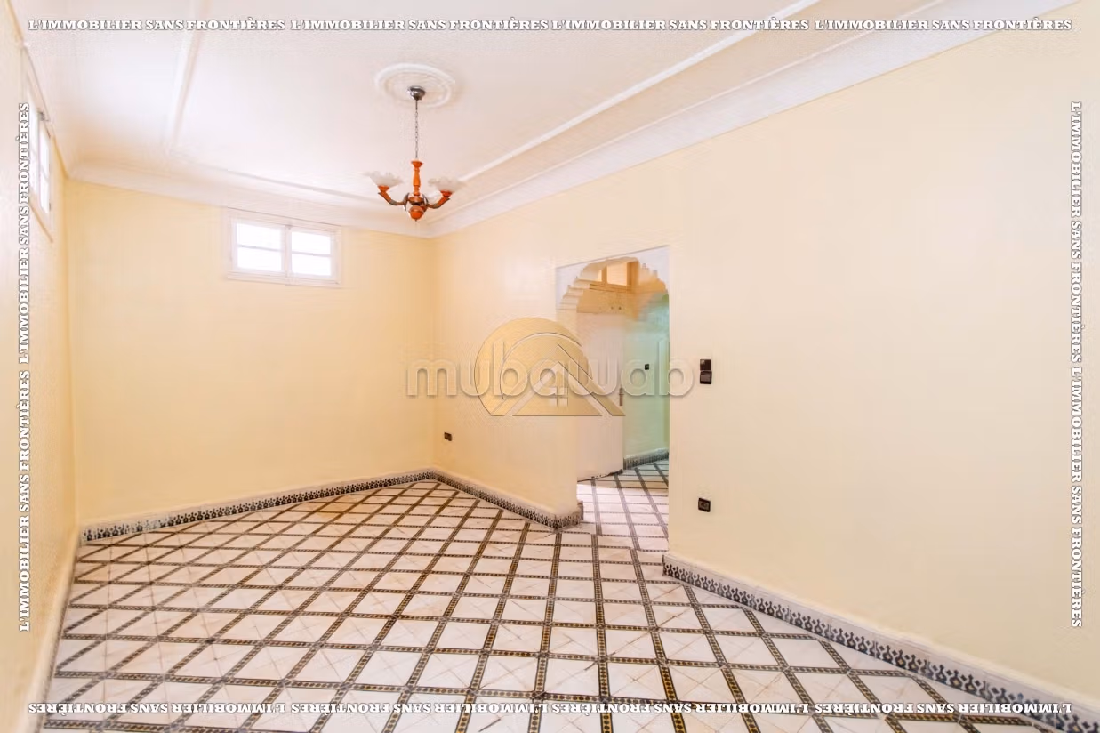 Maison vide à vendre à Massira 1, Marrakech — Garage — 500 m² — 3