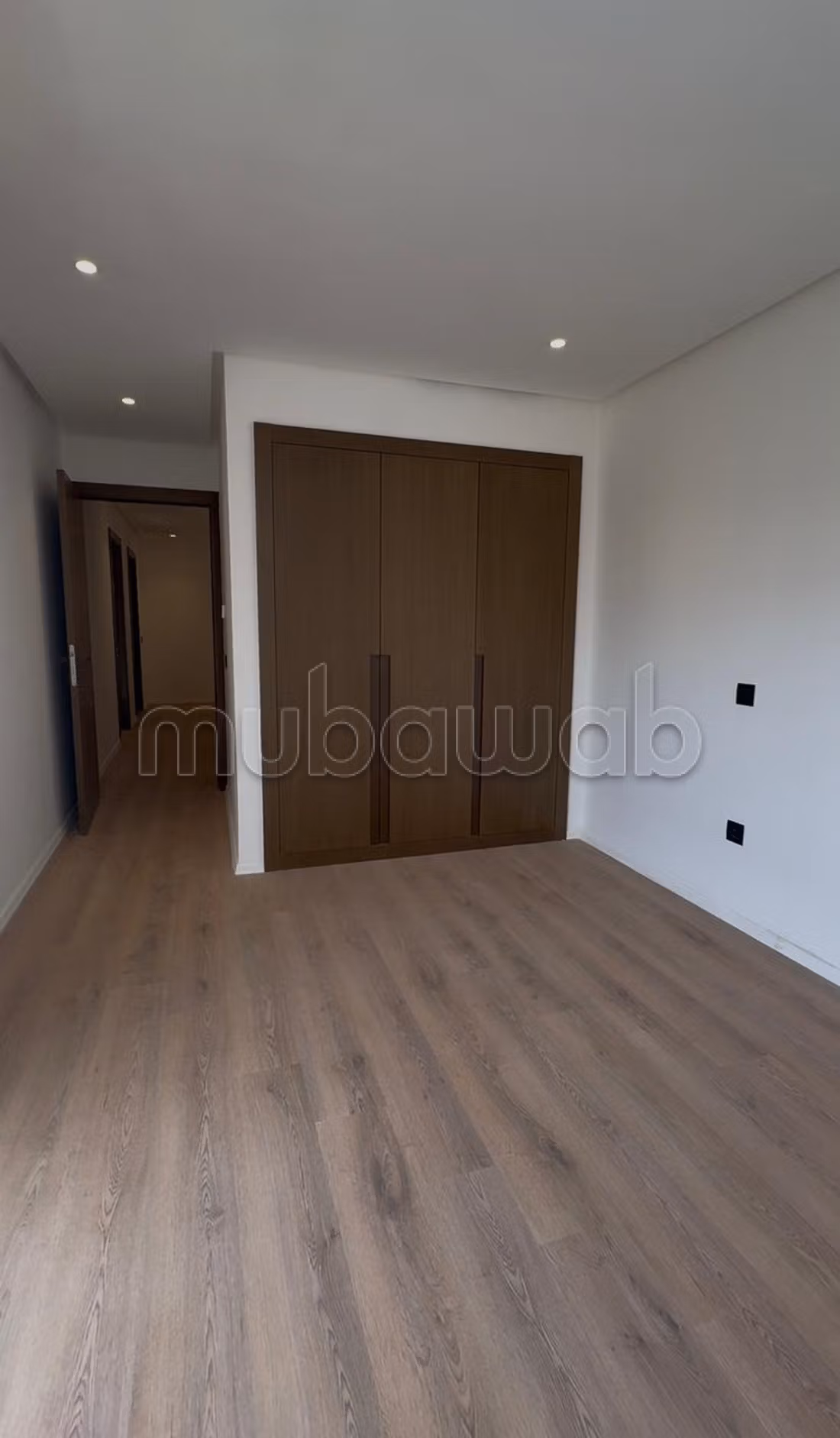 New high-end villa in a secure residence