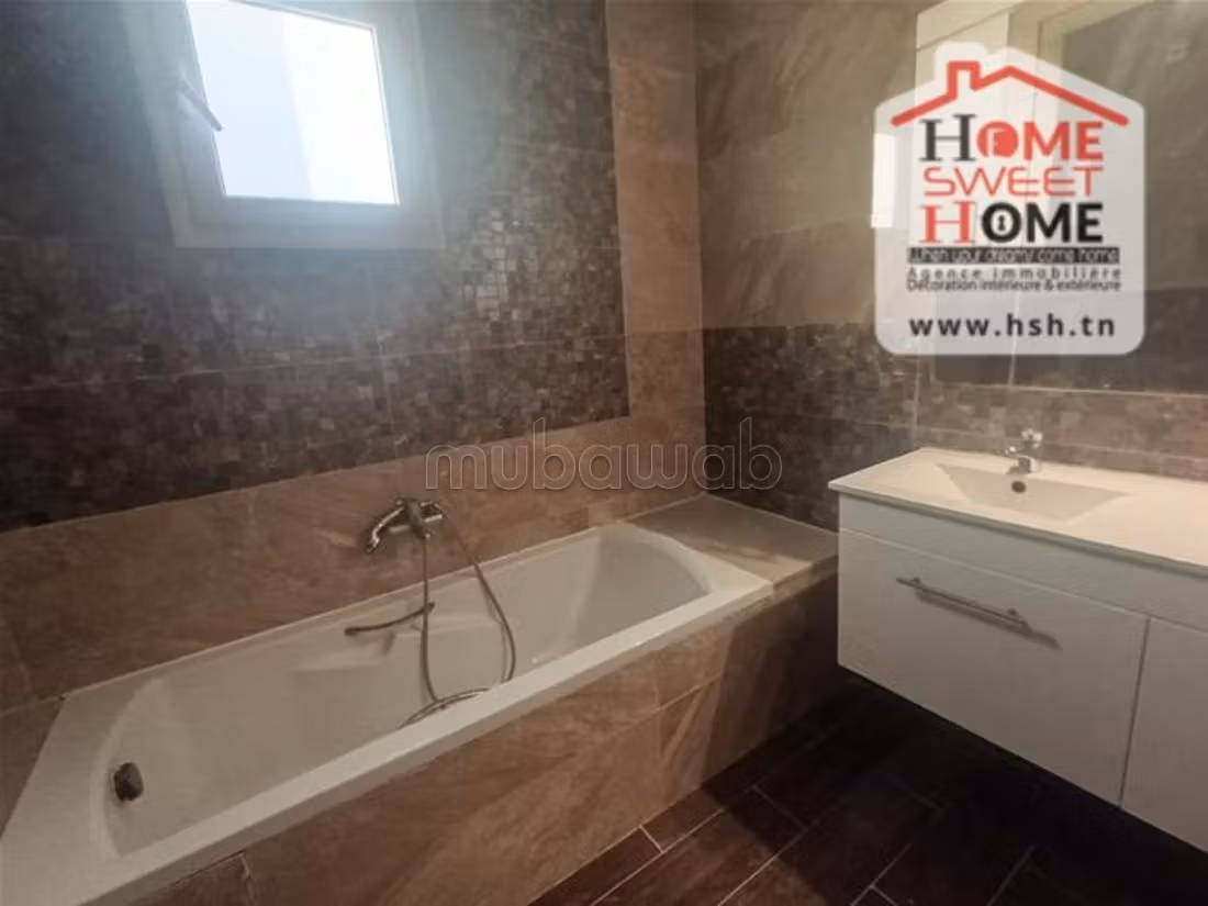 طابق فيلا S3 زين للإيجار في السكرة