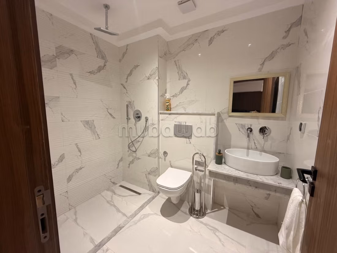 Charmant Gemeubileerd Studio Dichtbij M Avenue – Luxe Residentie