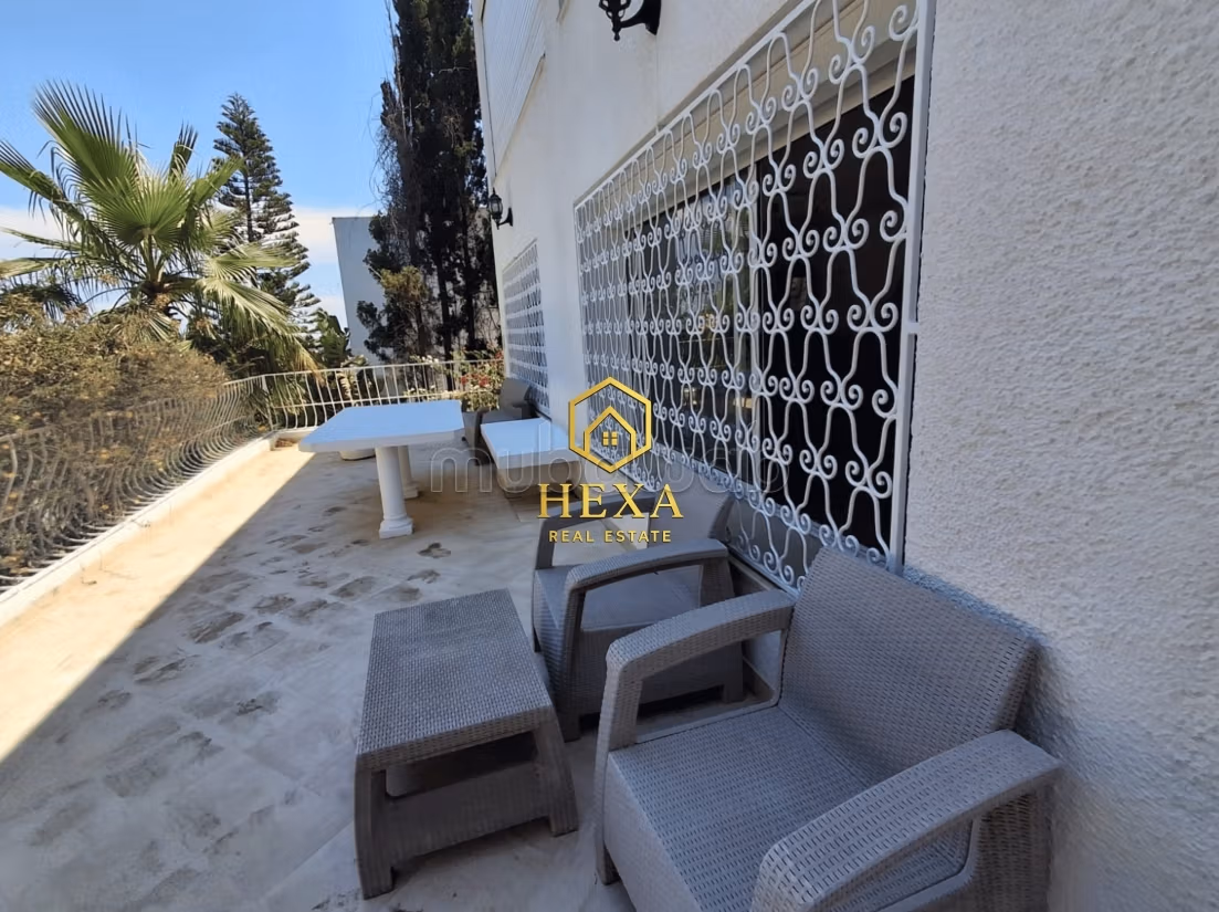 Duplex S3 arredato con vista libera a Gammarth