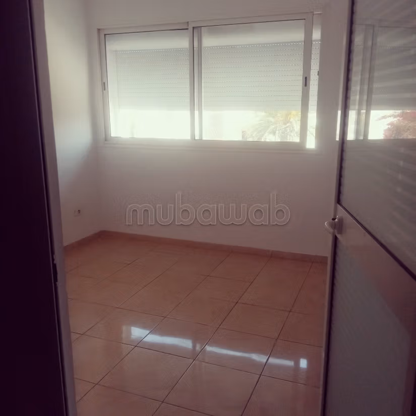 For Rent: Spacious Office H4