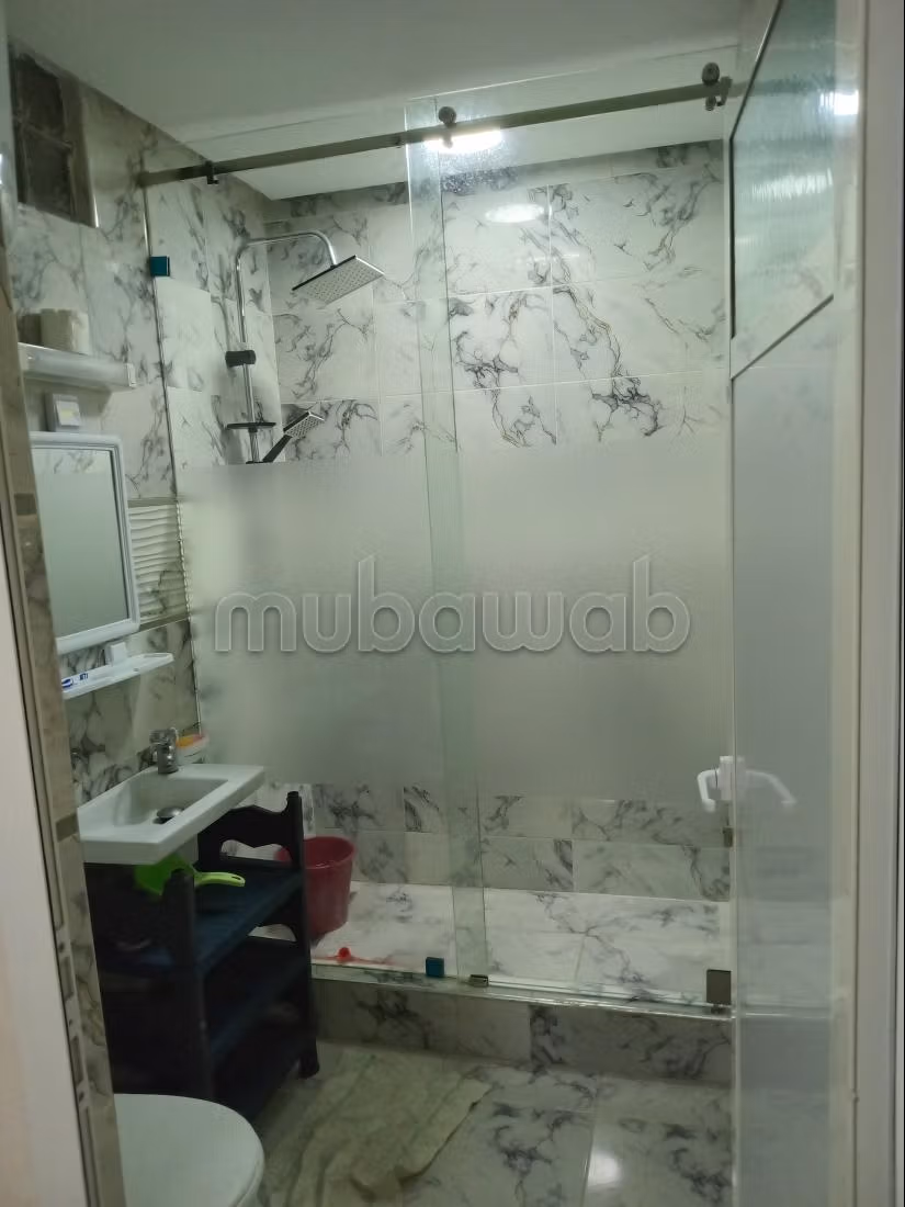 Studio meublé à louer ' m2 MAARIF — 6
