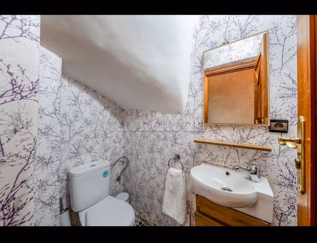 Duplex 3 chambres 116m2 
AL QARYA ASSIYAHIA