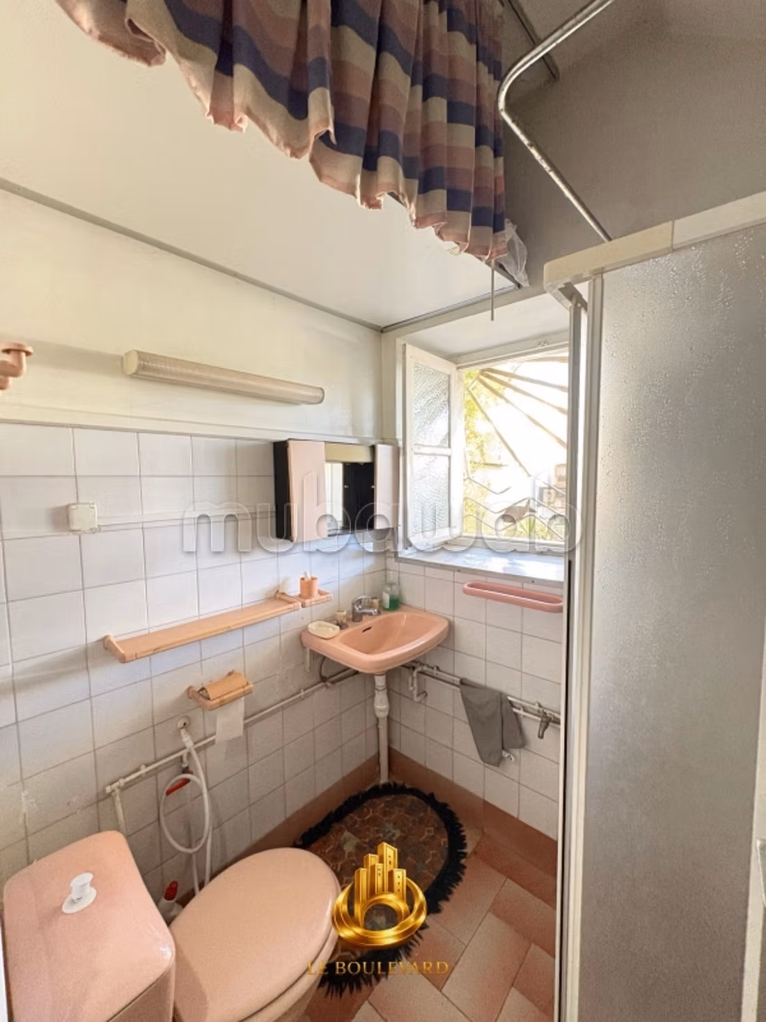 A vendre Villa S6 avec piscine à Manaret Hammamet