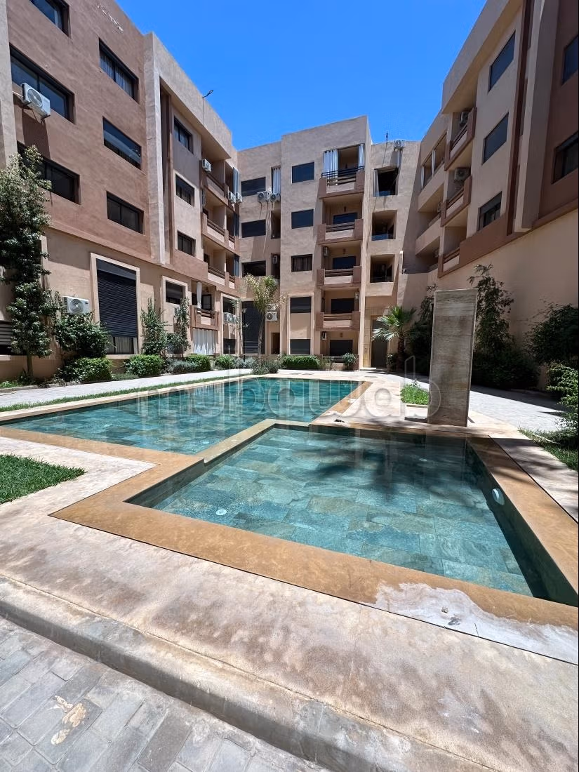 Très jolie appartement vide à Samlalia. 95 mètre