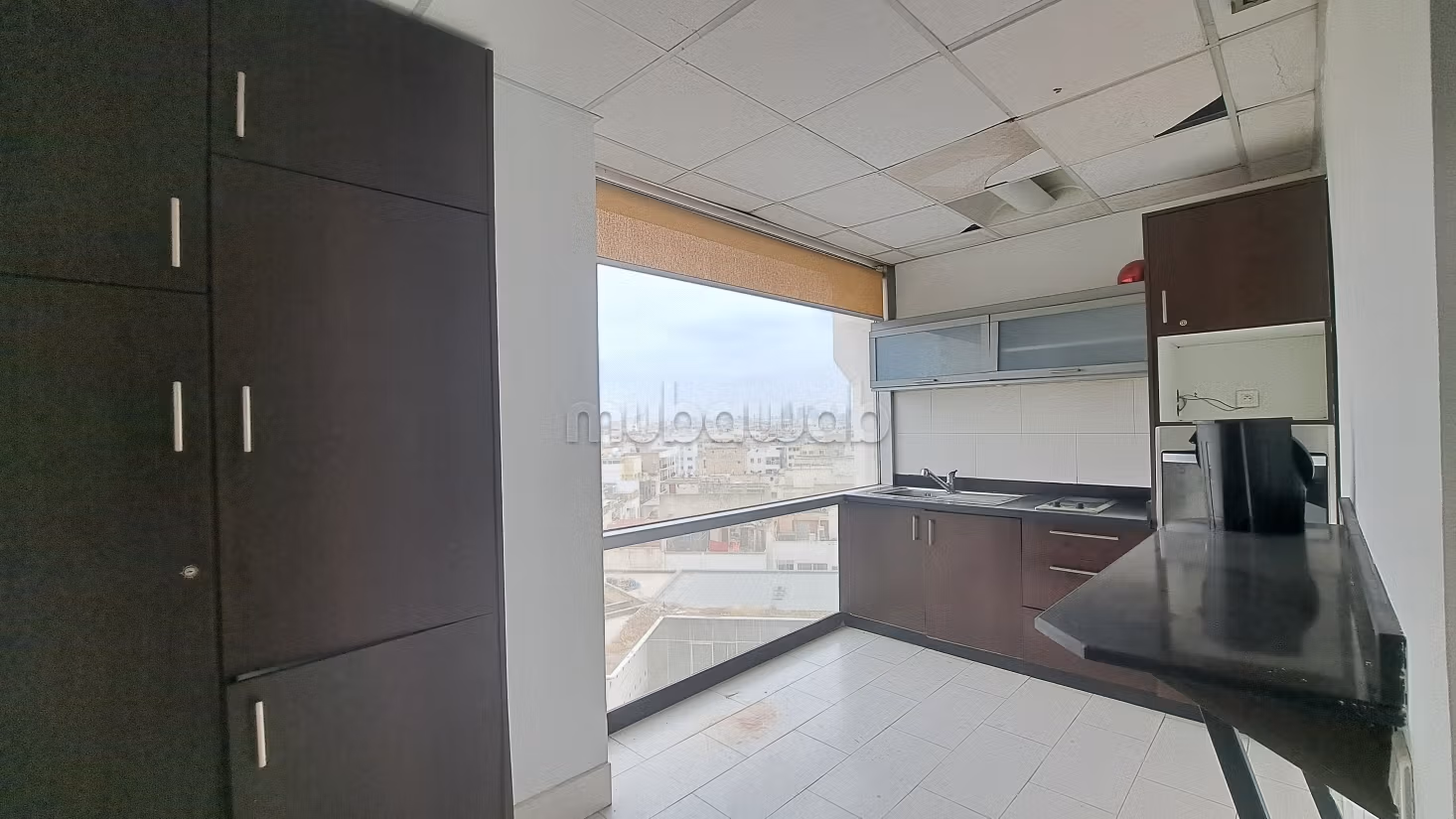 Offices for rent in Racine. Area 330 m²