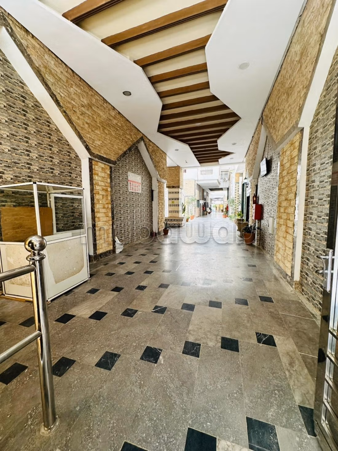 Apartamento Elegante de 2 Habitaciones en el Centro de Tánger