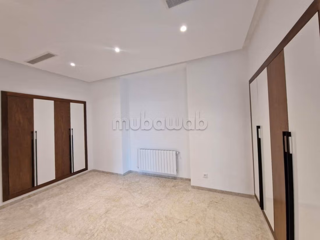 Duplex S3 con giardino nei giardini di Cartagine