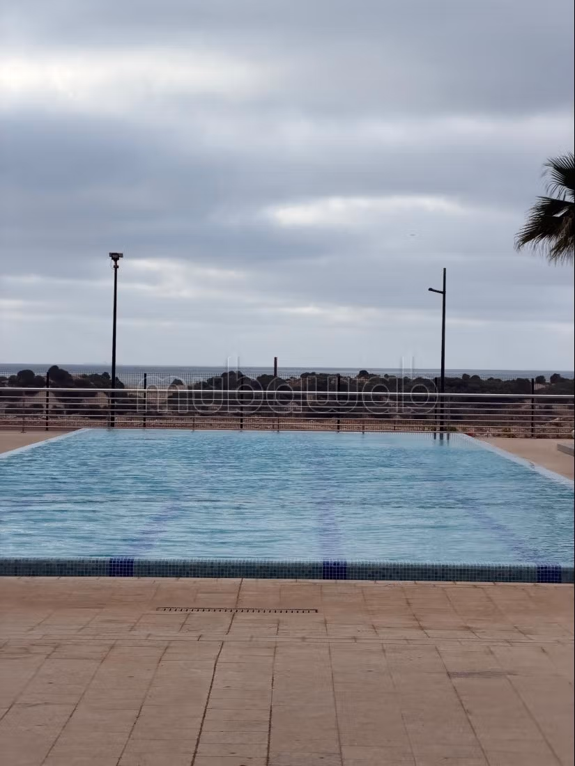 Vend appartement à Ain Diab Extension. Superficie 130 m². Meublé — 6