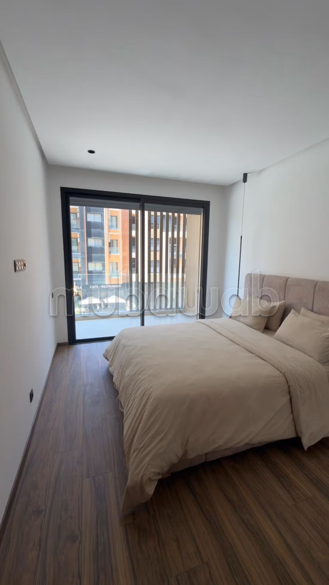 Appartement moderne meublé à louer — 2