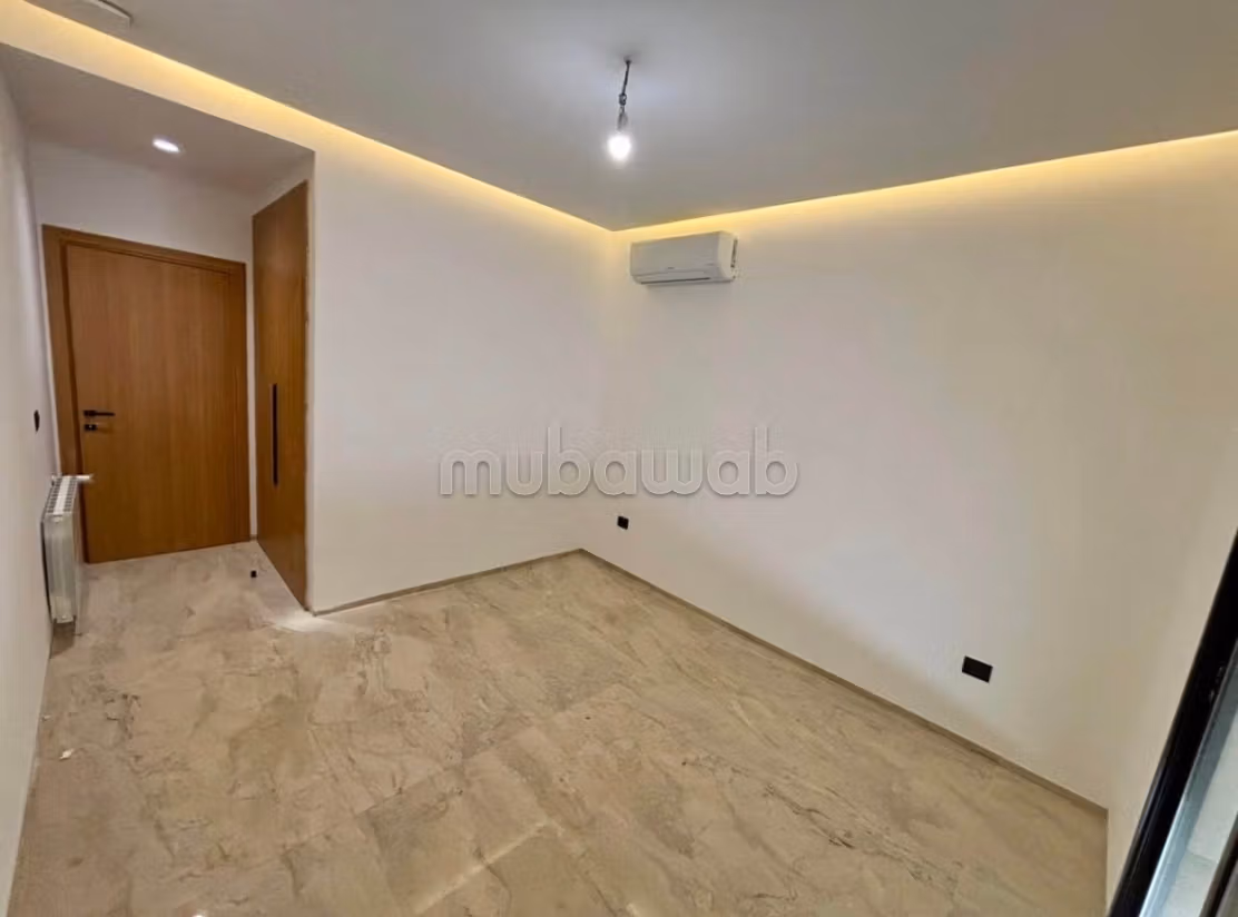 Appartamento S2 con piscina e suite matrimoniale