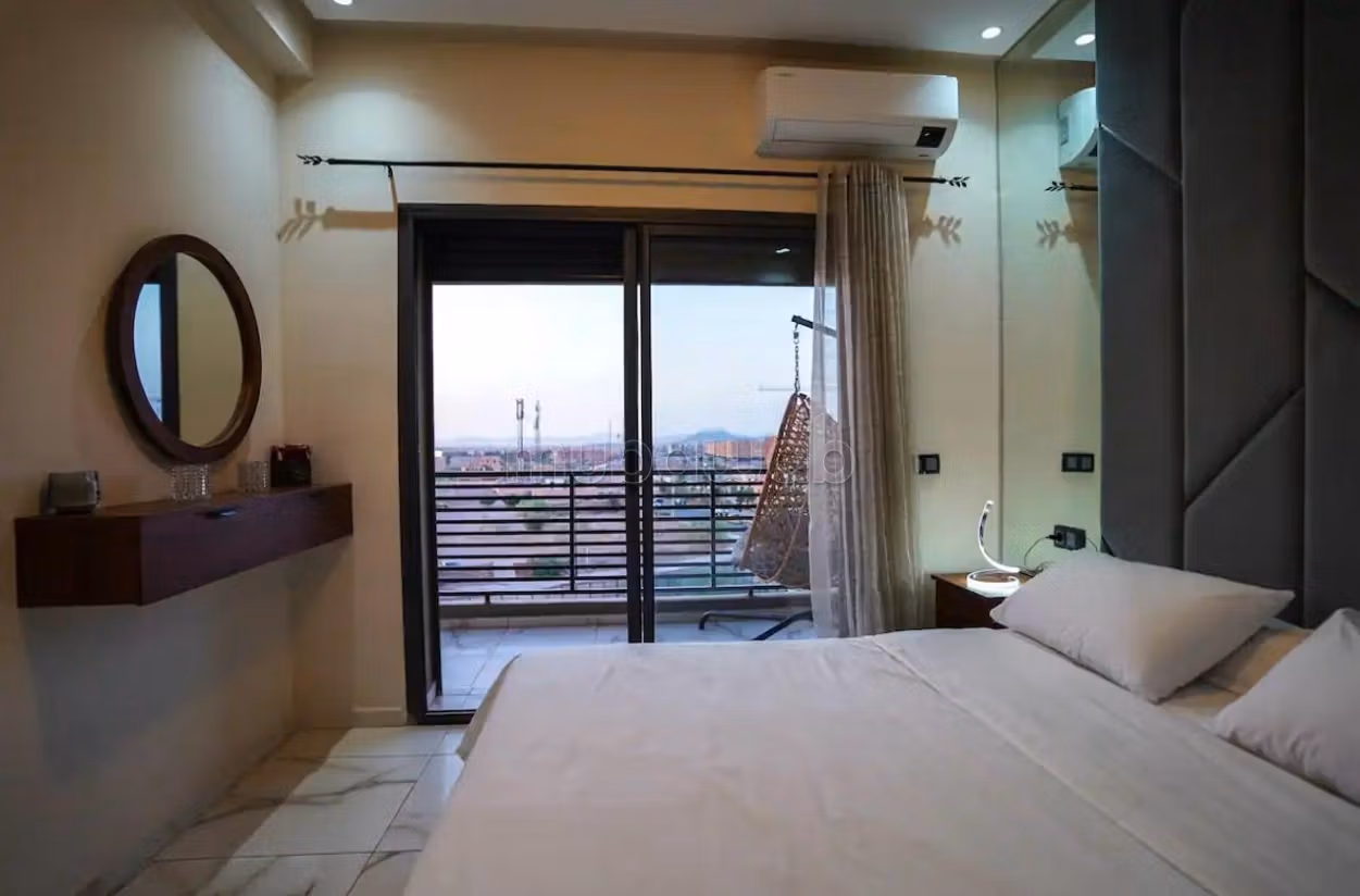 Location d'un appartement à Masmoudi. 3 pièces confortables. Meublé — 5