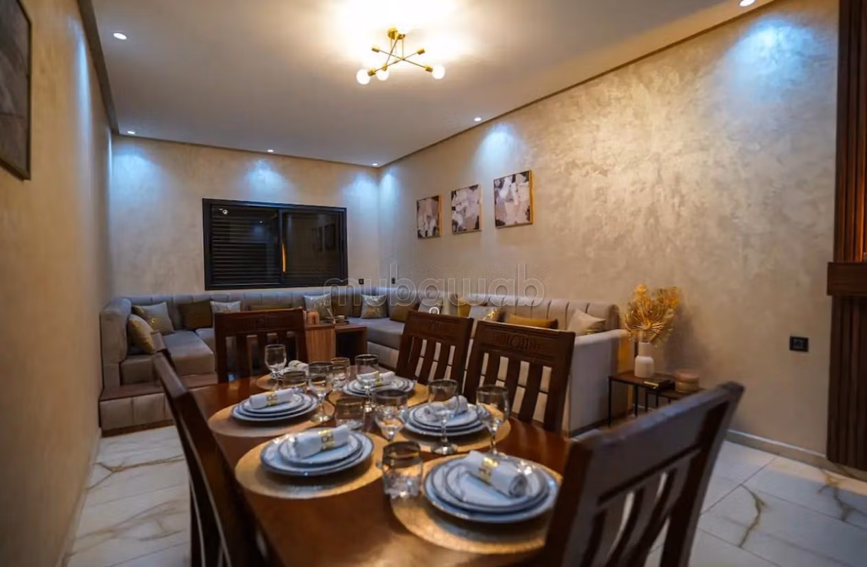 Location d'un appartement à Masmoudi. 3 pièces confortables. Meublé — 6