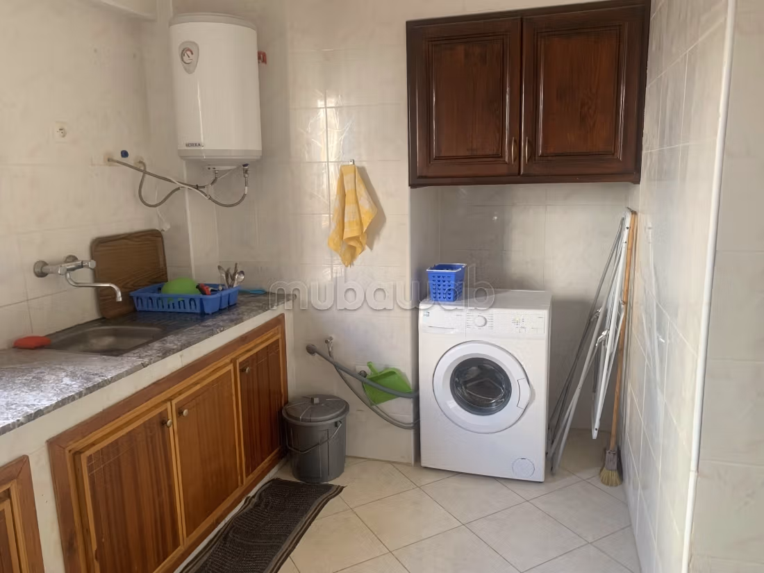 Schone appartement dichtbij de corniche