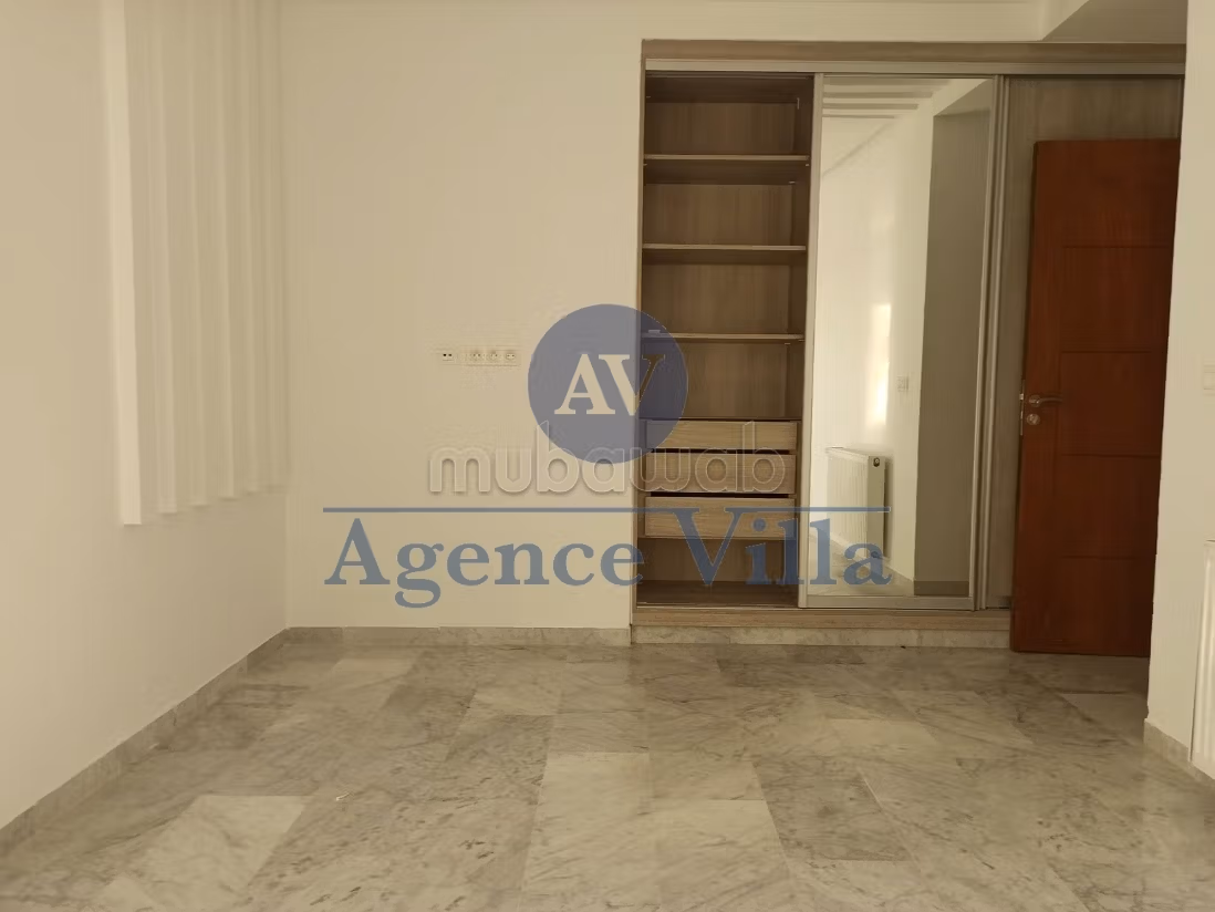À Louer – Étage de Villa S3 à Ain Zaghouan