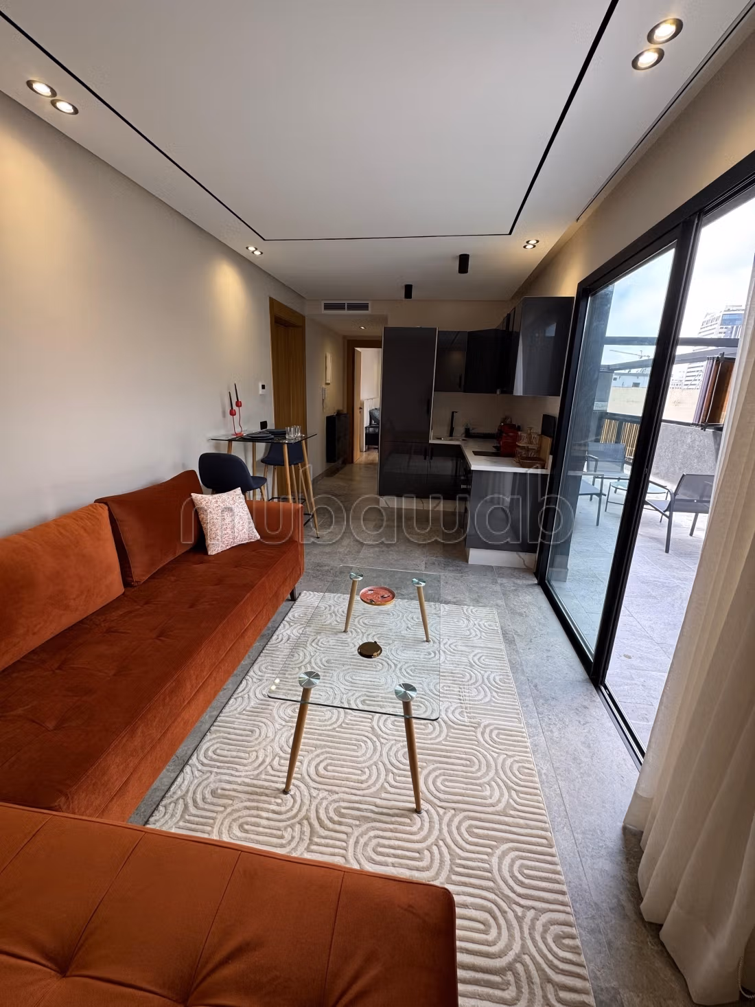 Bel appartement en location à Beauséjour.
Superficie 65 m².
Bien meublé — 4