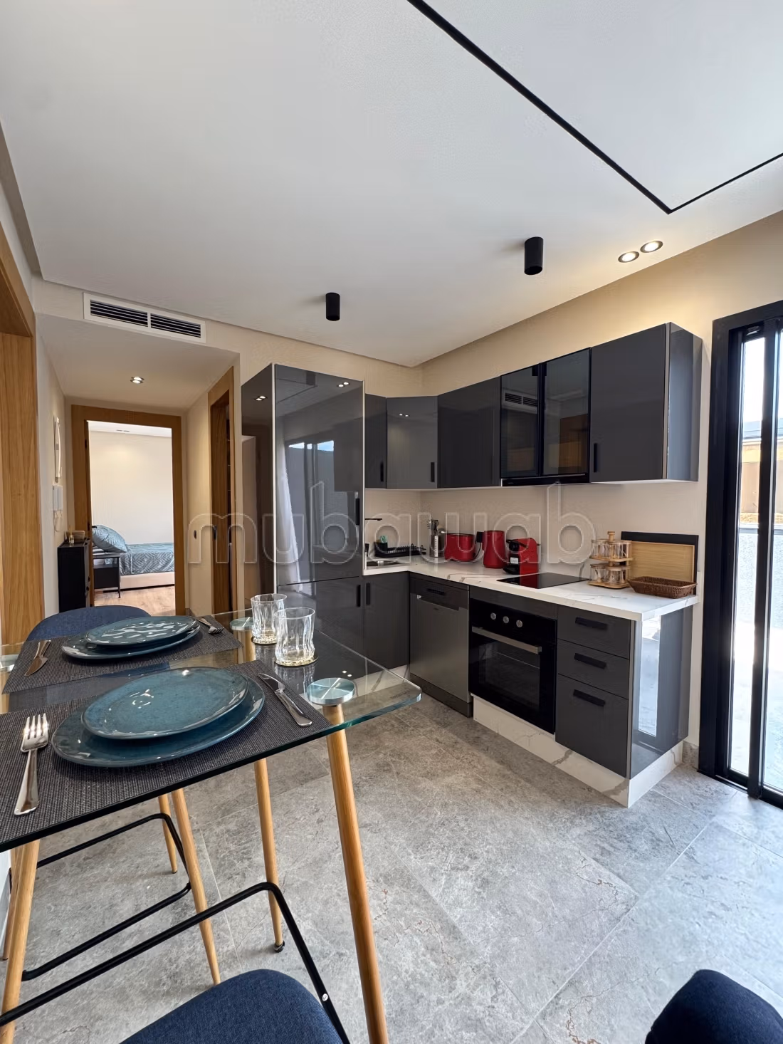 Bel appartement en location à Beauséjour.
Superficie 65 m².
Bien meublé — 5