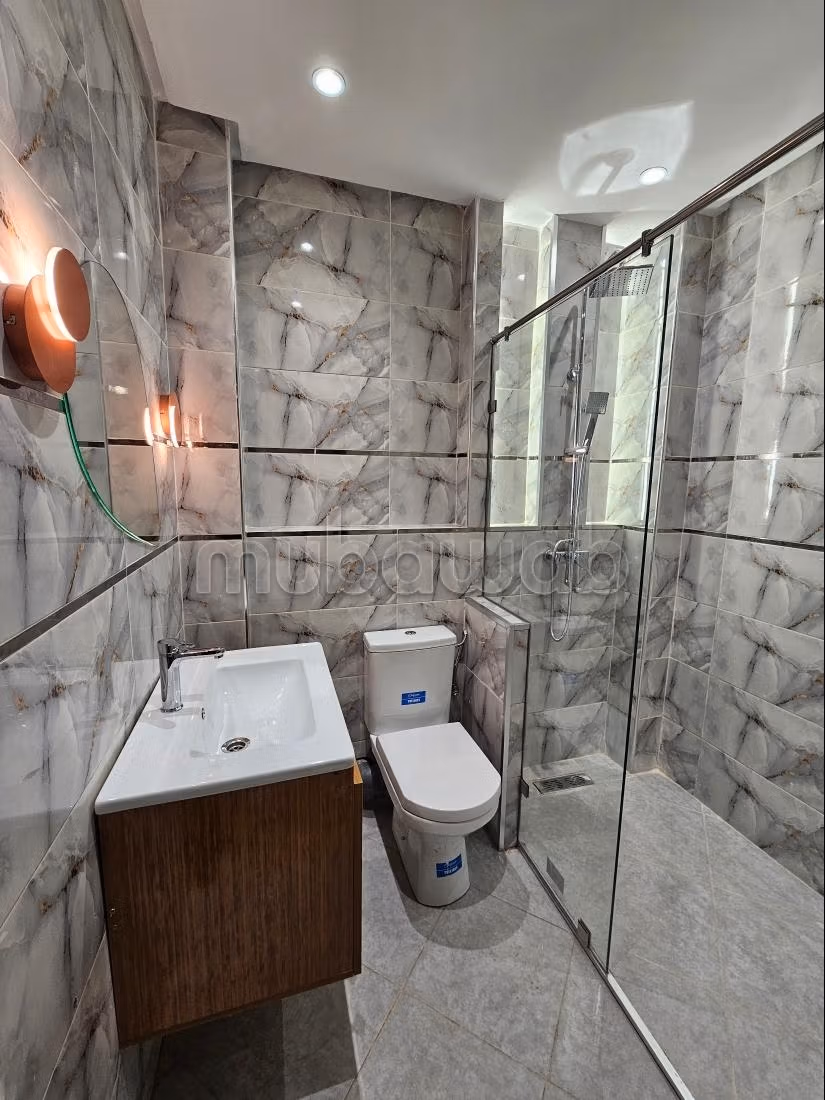 Appartement à vendre à Gauthier — 3