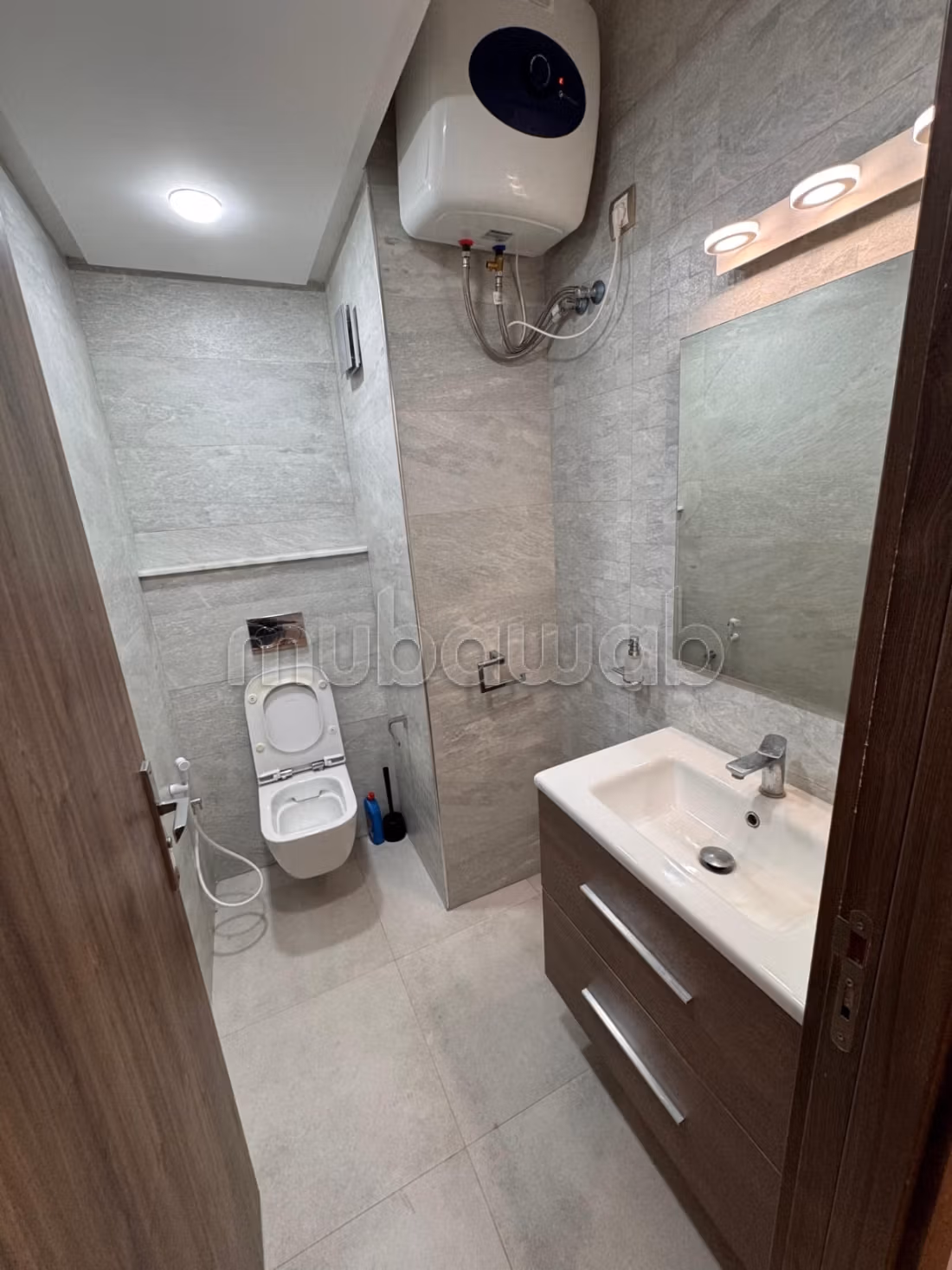 Magnifique appartement à vendre avec meubles - Mehr