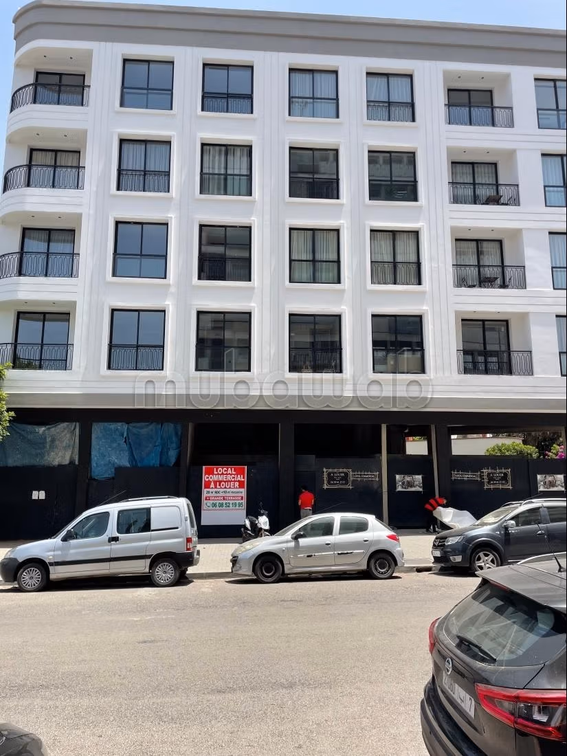 Local Comercial con Gran Terraza – Palmiers