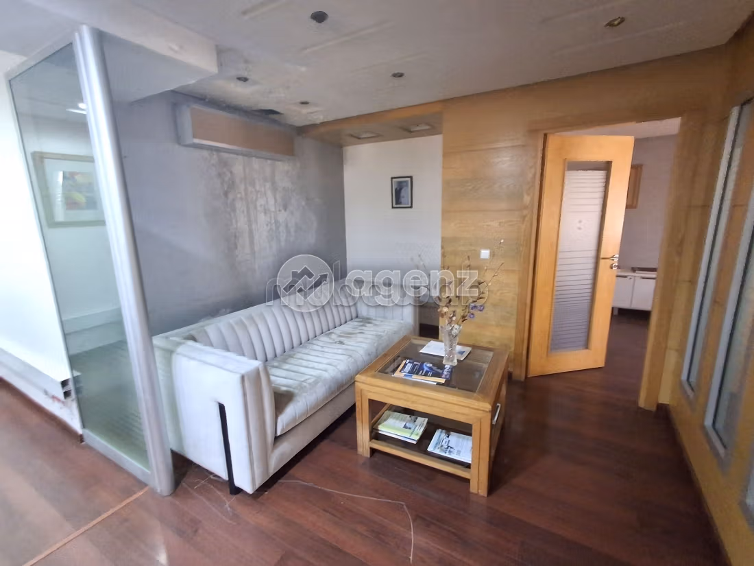 Bureau à vendre 259 m² Les Hôpitaux Casablanca